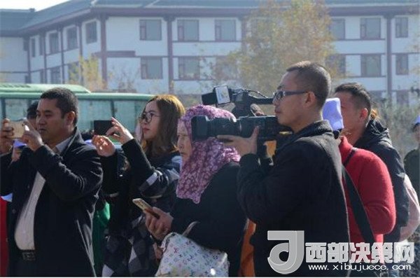 1510821159833181.jpg 2.jpg