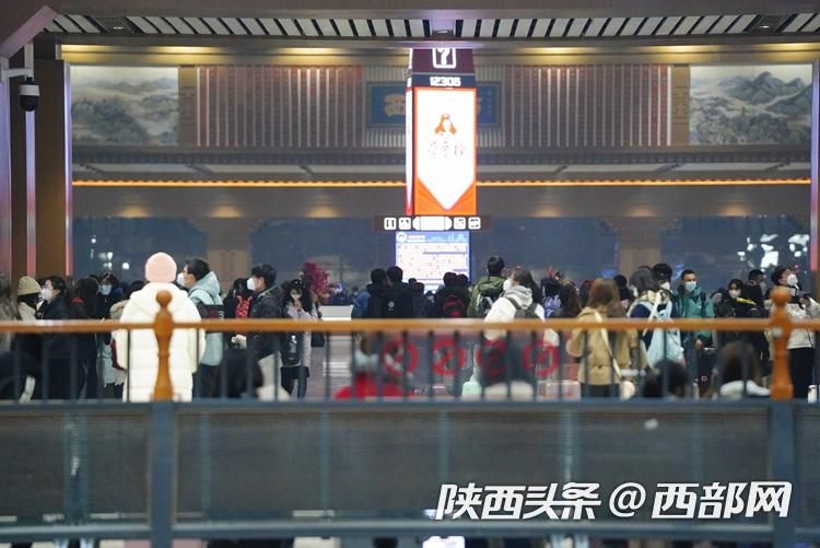 正在上傳... 0b0f42223bf250428e327a5513a6e14a.jpeg