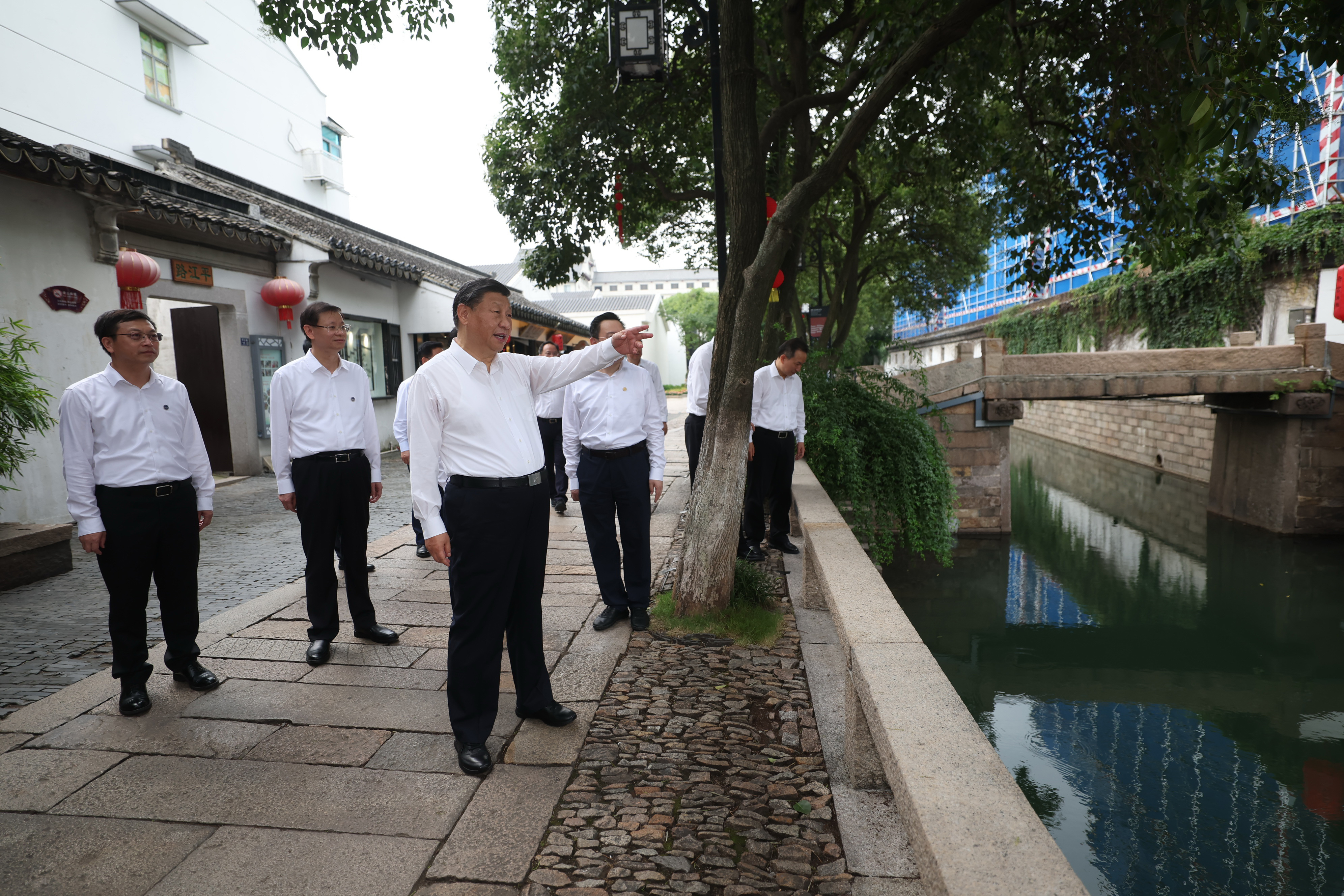 2023年7月6日，習(xí)近平在蘇州平江歷史文化街區(qū)考察。