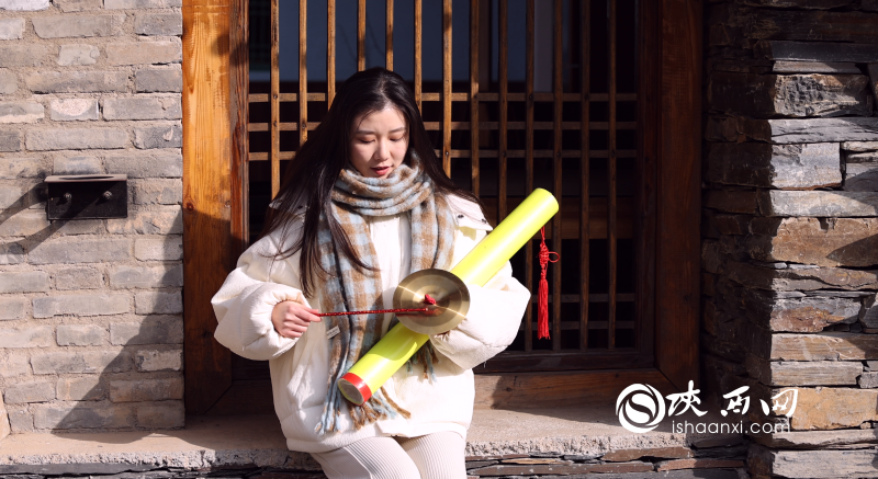 游客體驗(yàn)漁鼓 游客體驗(yàn)漁鼓